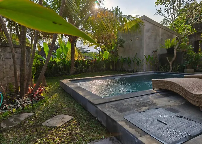 Jepun House Villa *