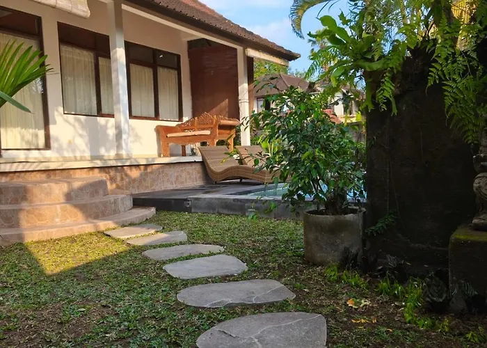 Jepun House Villa *