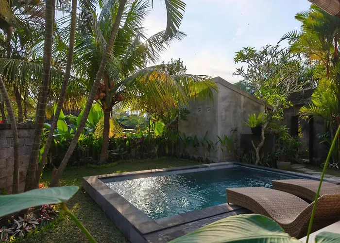 Jepun House Villa *